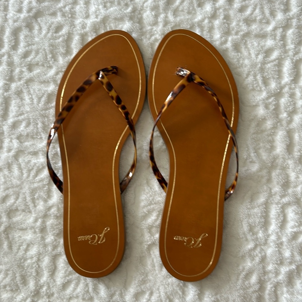 J.Crew Thong Sandals Color:Tortoiseshell Size 9
